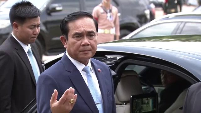นายกฯ เชื่อคาร์บอมบ์ปัตตานีไม่เกี่ยวพูดคุยสันติสุข ไม่ยืนยันคุย 2 ก.ย.